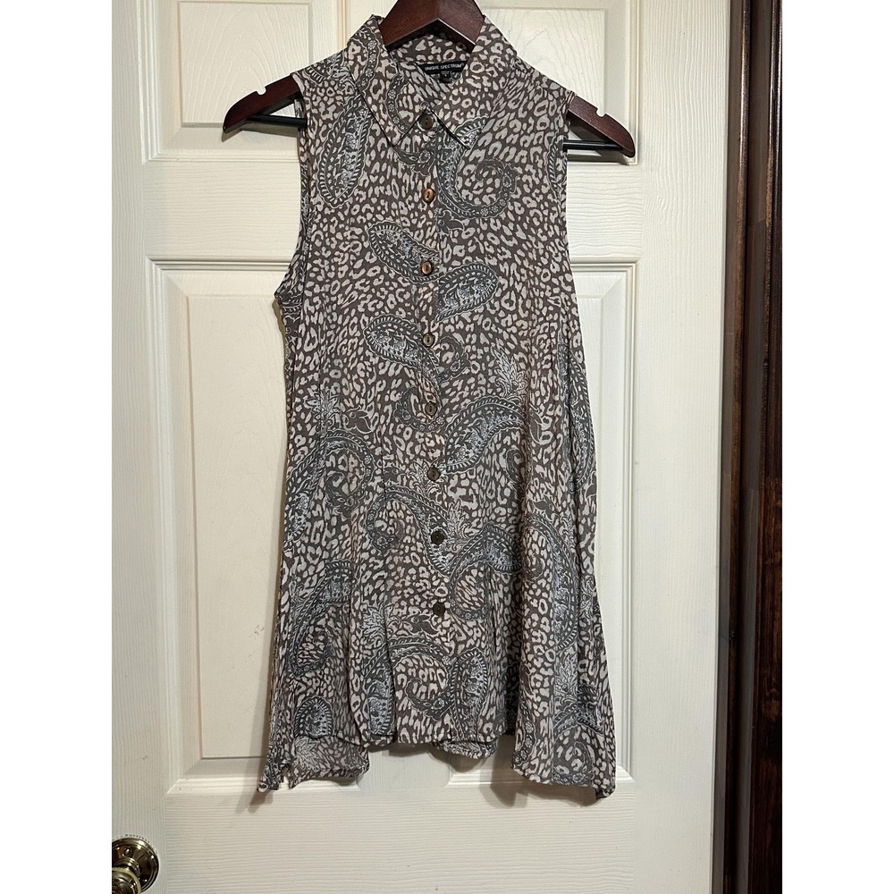 Unique Spectrum Shirt Womens Small Paisley Animal Print Sleeveless Button Up Top